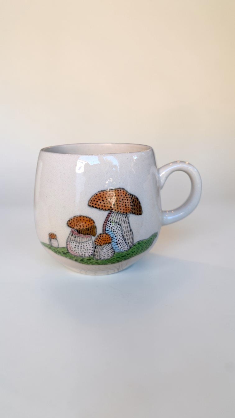 kubek ceramiczny "grzyby" - ilustrowana kolekcja jenienna - obrazek 3